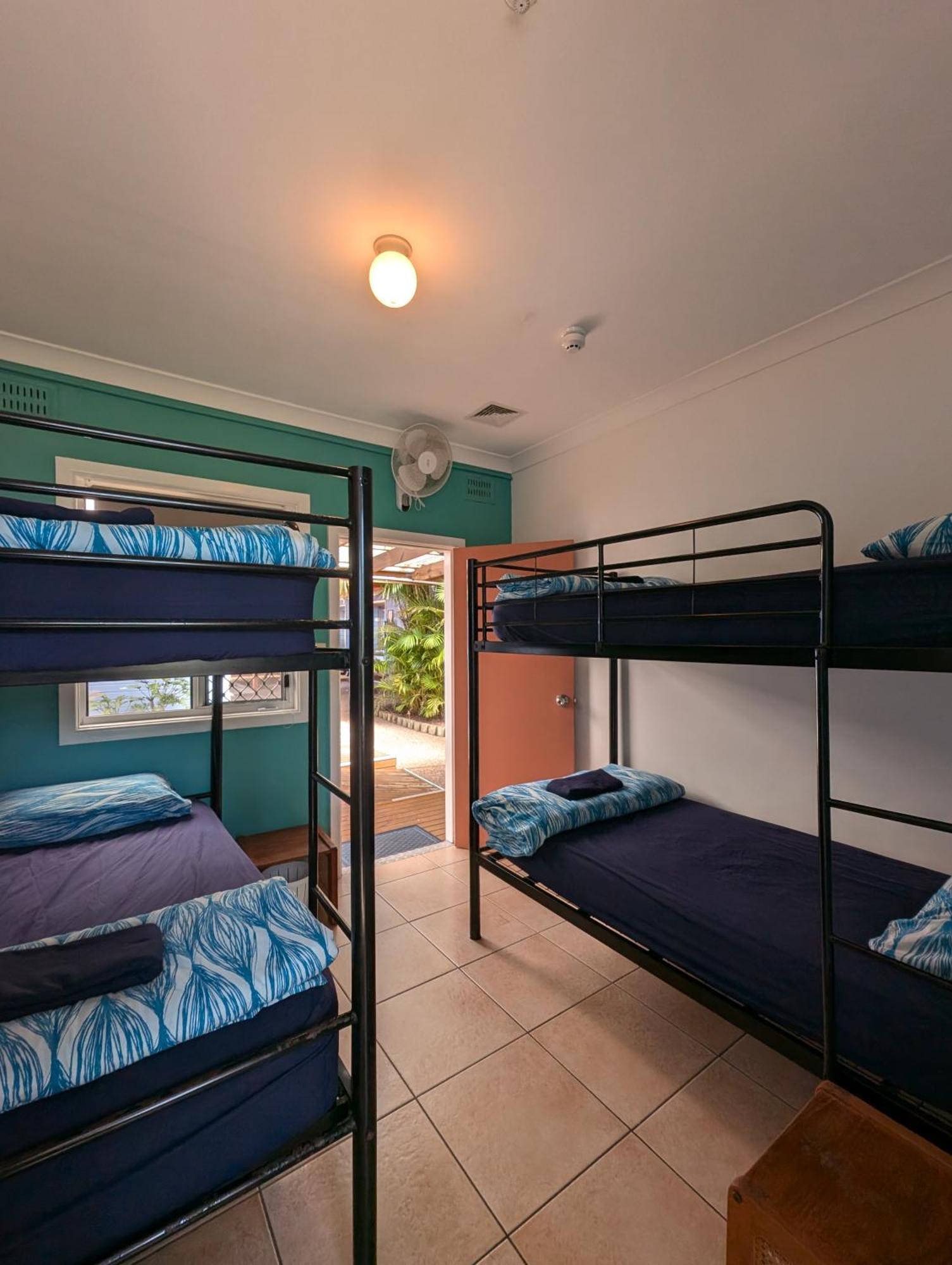 Hostel Ozzie Pozzie Backpackers - Port Macquarie YHA Zewnętrze zdjęcie